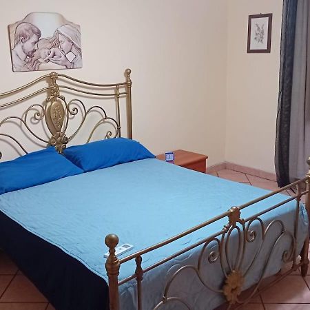Cheap Central Room Palermo Eksteriør billede