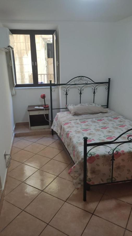 Cheap Central Room Palermo Eksteriør billede