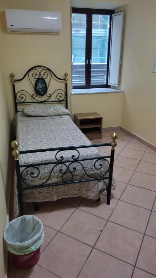 Cheap Central Room Palermo Eksteriør billede