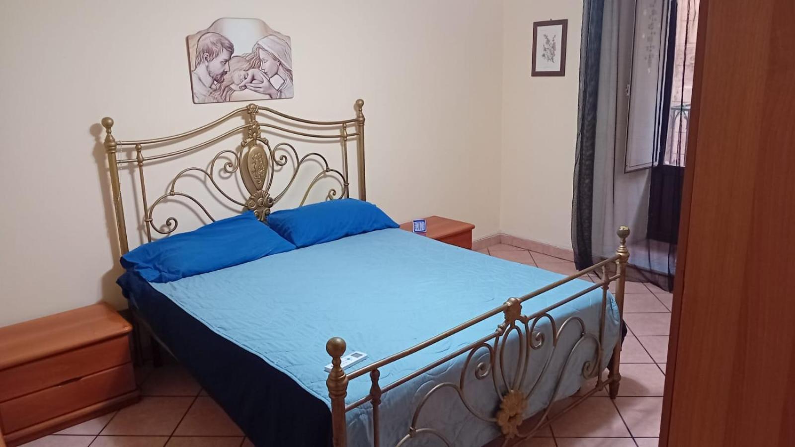 Cheap Central Room Palermo Eksteriør billede